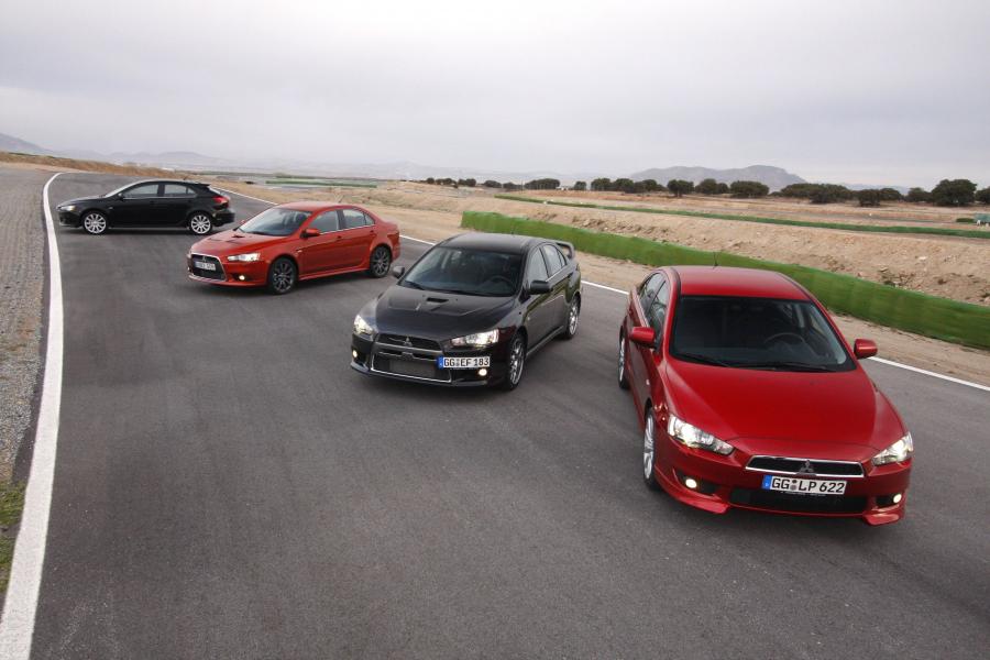  Mitsubishi Lancer Sportback Ralliart 2009 года  (фото 15 из 93)